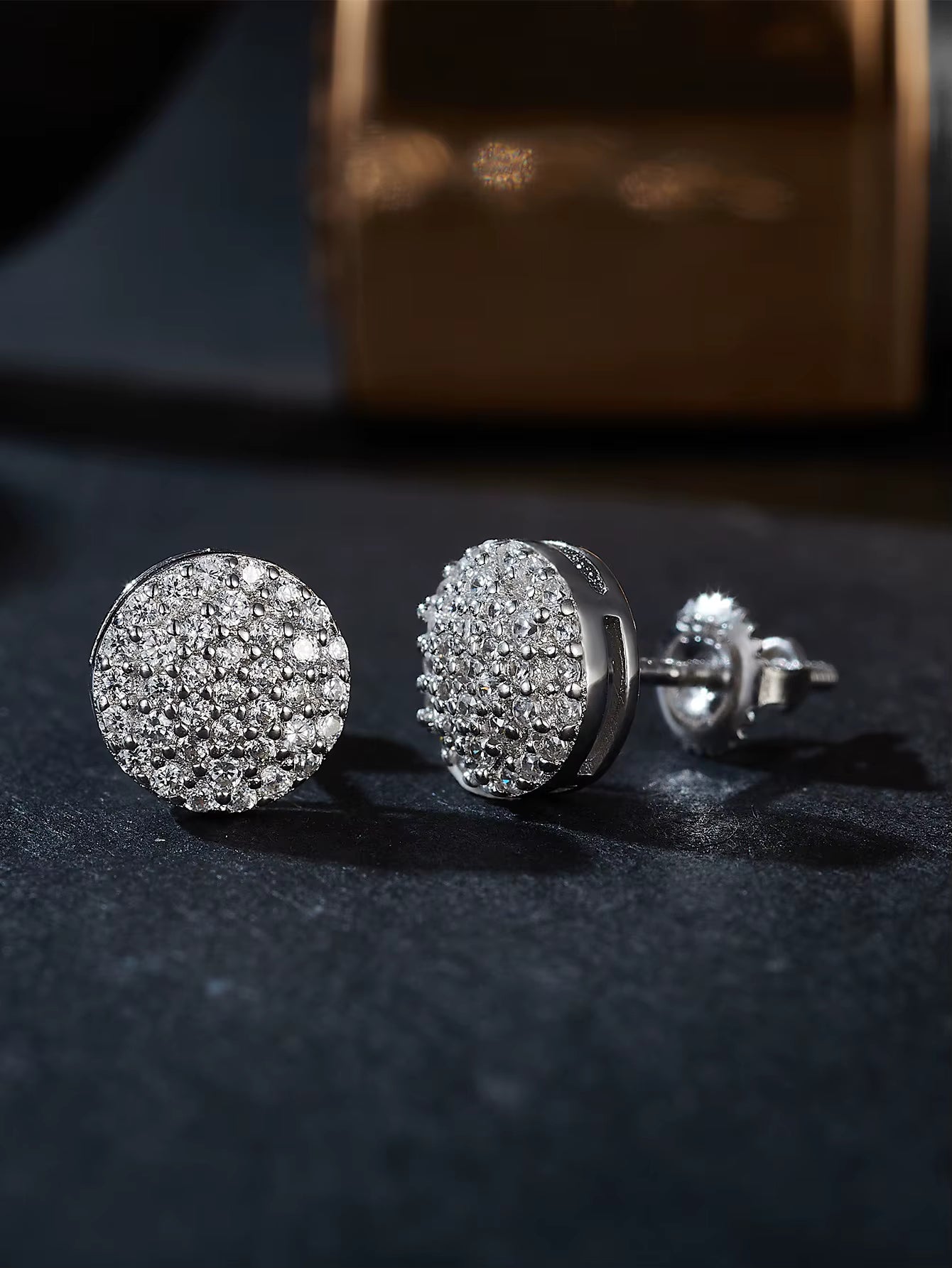 Custom Luxury 10k 14k 18k Solid Gold Screw Back Earring Hip Hop Fine Jewelry Iced Out VVS Moissanite Stud Earrings for Men Women